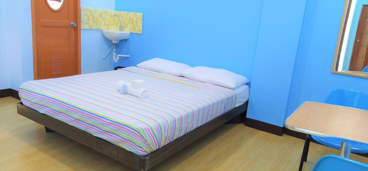 Jb Valdres Apartment Manila Exterior photo