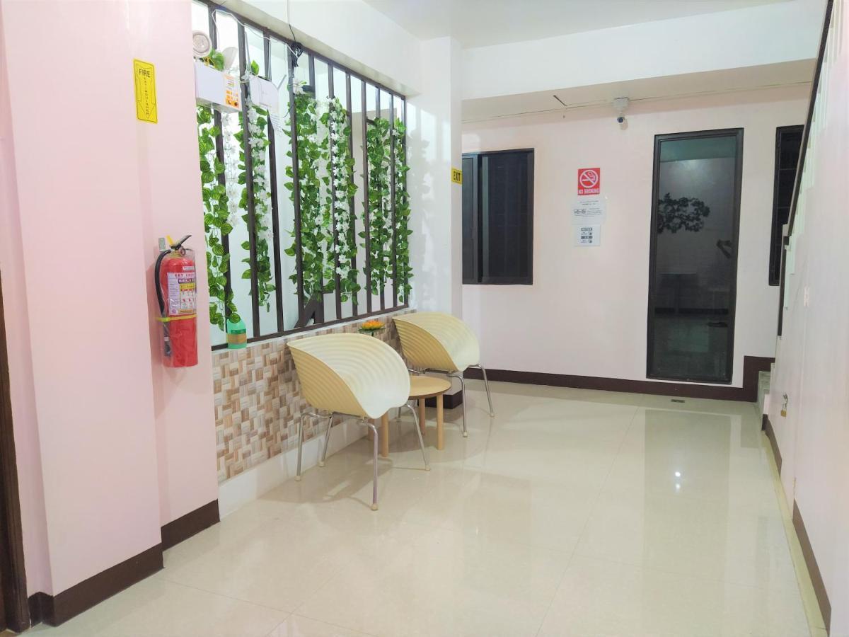 Jb Valdres Apartment Manila Exterior photo