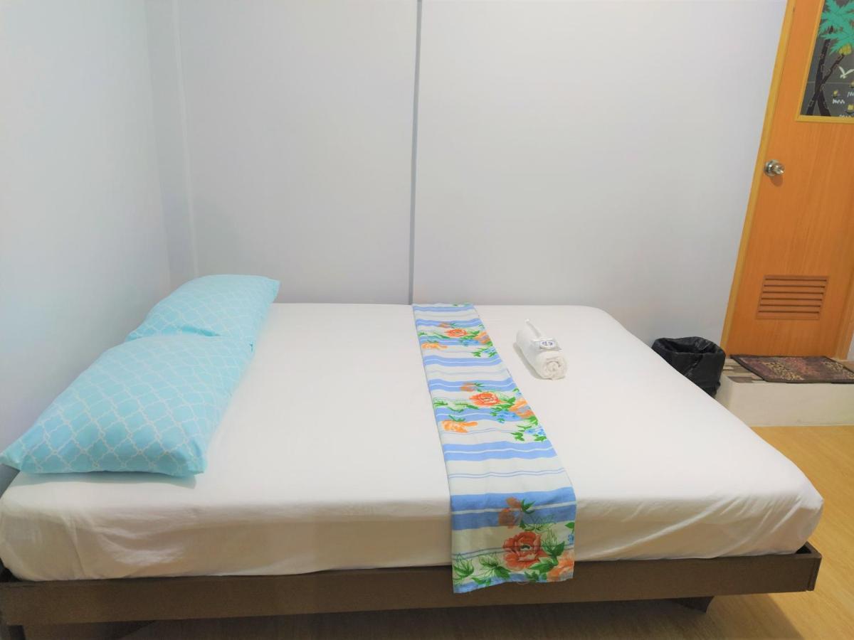 Jb Valdres Apartment Manila Exterior photo