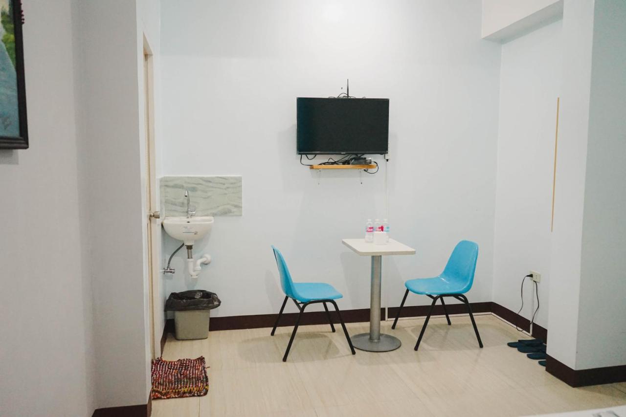 Jb Valdres Apartment Manila Exterior photo